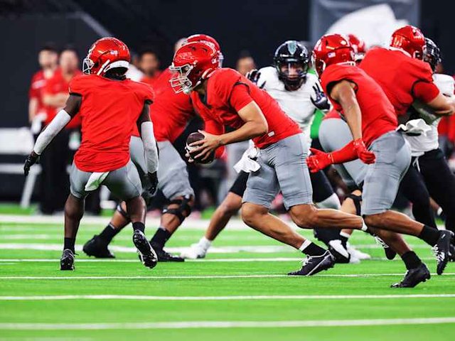 UTEP Miners at UNLV Rebels Football