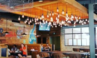 Kelseys Original Roadhouse - Woodstock