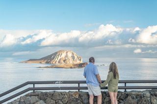 Full Day Private Professional Photo/Video Tour in Honolulu Island