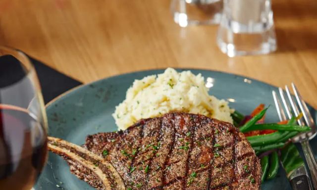 Milestones Grill + Bar - Markham