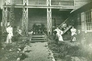 2-Hour Helen Haunts and History Walk Tour