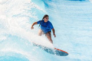 Wai Kai Adventure Park: Surf Session