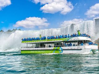 Best of Niagara Falls USA Tour with Boat, Cave, Observation &More