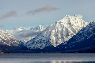Glacier National Park – Winter Driving Tour (5-6 hours)