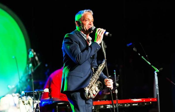 Dave Koz