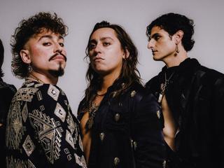 Greta Van Fleet - Into The Beginning