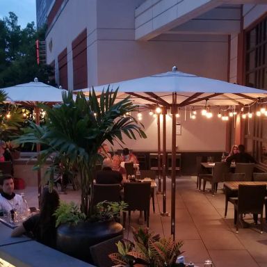 Clyde's of Chevy Chase