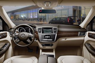 Private Transfer from Waikiki to Honolulu (HLN) Airport