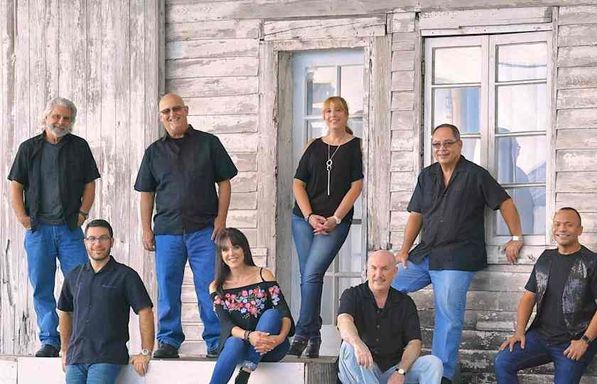 Top of the World - Carpenters Tribute