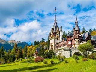 Transylvania and Dracula Castle Full Day Tour from Bucharest