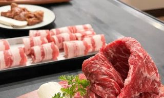 백정 에드먼튼 Baekjeong Korean BBQ House in Edmonton