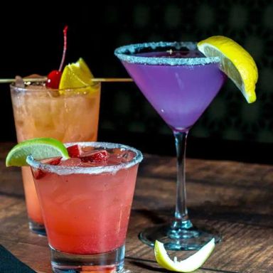 Black Rock Bar & Grill - Woodhaven - PRIORITY SEATING