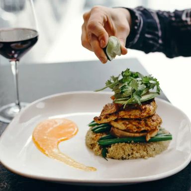 Moxies - Red Deer