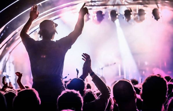 Come Sing With The Band - Live Band Karaoke