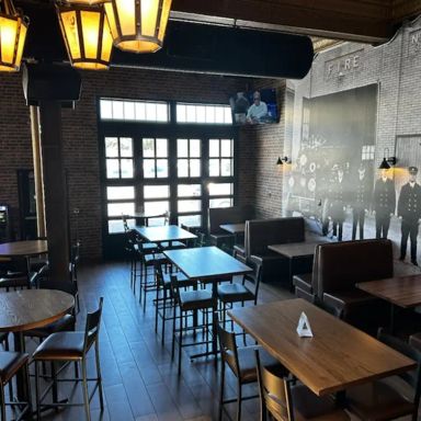 3Hall Public House