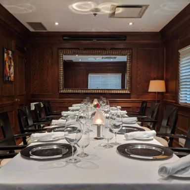 The Carriage House Restaurant & Wine Bar