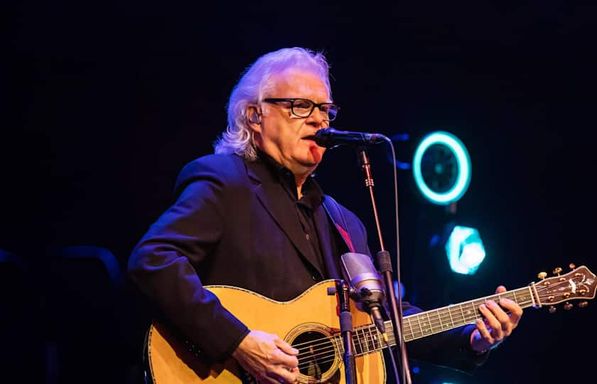 Ricky Skaggs w/ Kentucky Thunder