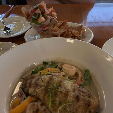 Maximillians Grill & Wine Bar