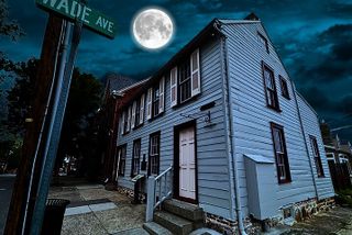 Jennie Wade Birthplace Ghost Hunt with Equipment in Gettysburg