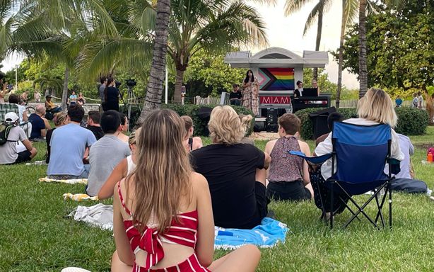 Ocean Drive Promenade Series: Amy Arlo  & Almost Blue