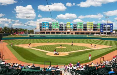 Cedar Rapids Kernels at Lansing Lugnuts