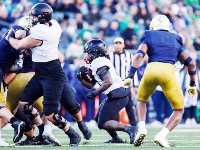 Wake Forest Demon Deacons vs Syracuse Orange Football