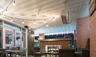 Charcoal and Woodz - Holiday Inn Cloverdale Surrey