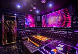 Room 10 (Medium Room） at ET KTV