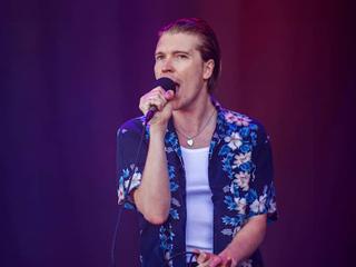 Alex Cameron
