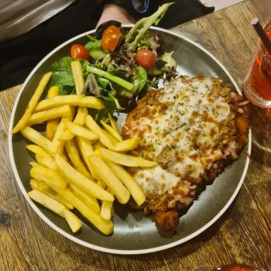 Lighthouse Pub