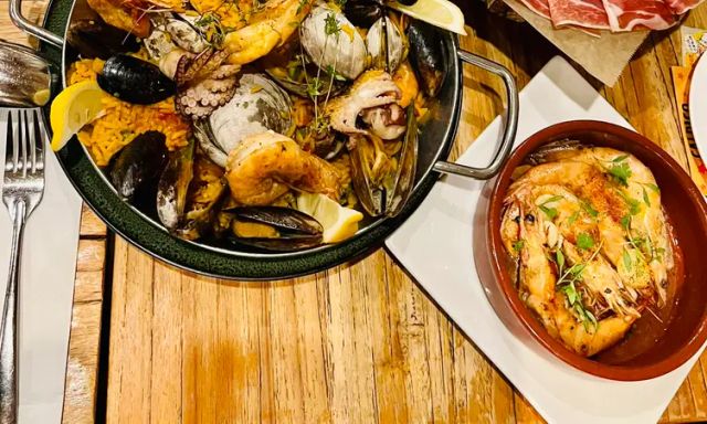 Amour Amour Wine Bar & Tapas