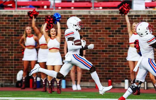 SMU Mustangs vs Oklahoma Sooners Football