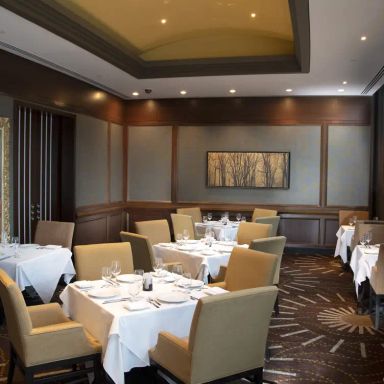 Neros Steakhouse - Caesars Windsor
