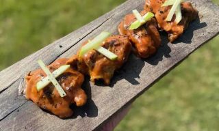 Dos Olivos Market- Buda