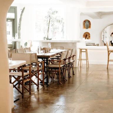 Golden Fleece Hotel