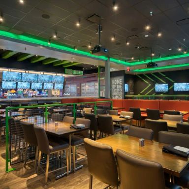 Dave & Buster's - Utica