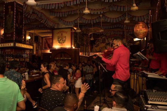 Live Salsa Nights at Café Havana Cartagena