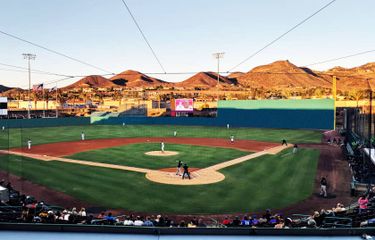 Visalia Rawhide at Lake Elsinore Storm