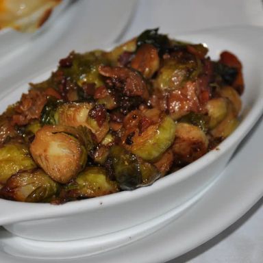 Pat Gallagher's 527 Restaurant & Bar