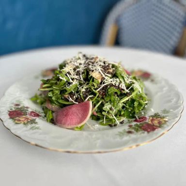 Tonti's Cocktail Bar & Bistro
