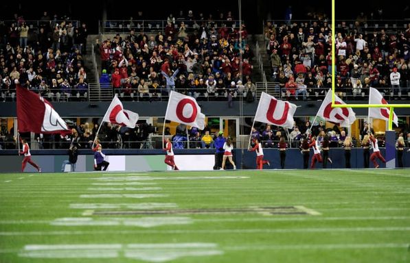 Wyoming Cowboys at Washington State Cougars Football