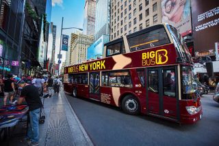 New York: Hop-On Hop-Off Sightseeing Tour by Open-top Bus