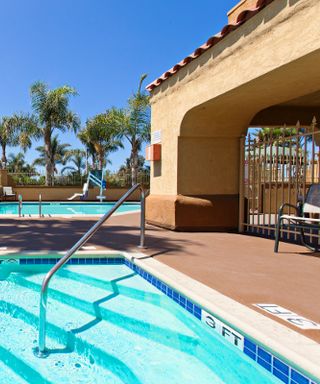 La Quinta Inn & Suites by Wyndham Carlsbad