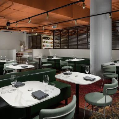 Pullman Melbourne City Centre