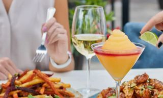 Milestones Grill + Bar - Scarborough Town Centre