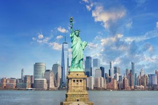 Statue of Liberty & Ellis Island Guided Tour with Ferry Transfers