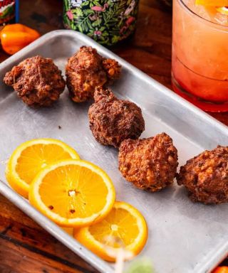 Wylie & Rum Island Bar and Grill