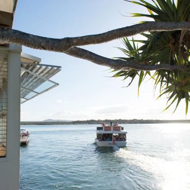 Rickys River Bar and Restaurant